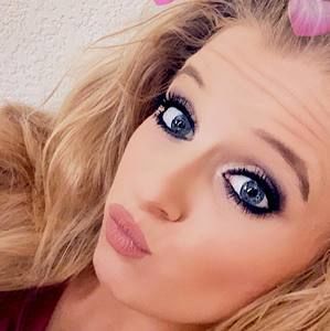 Meet your Posher, Brittney